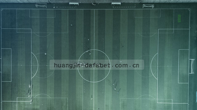 安全认证 即刻验证
防骗指南 一眼识别
数据加密 全程守护
风险预警 实时拦截